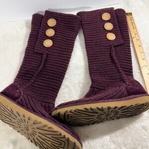 UGG Australia Classic Cardy Knit Boots deep wine Rare Color Sheepskin Size 6